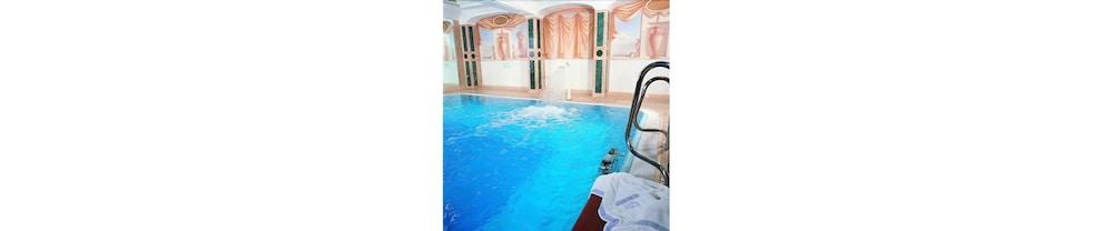 Grand Michelacci Hotel